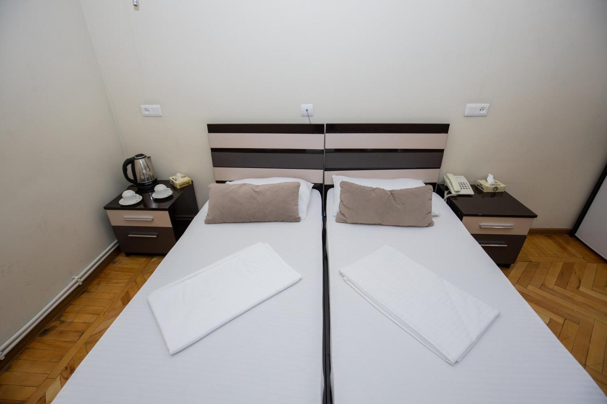 Yereone Hotel Apartment Γιερεβάν Εξωτερικό φωτογραφία
