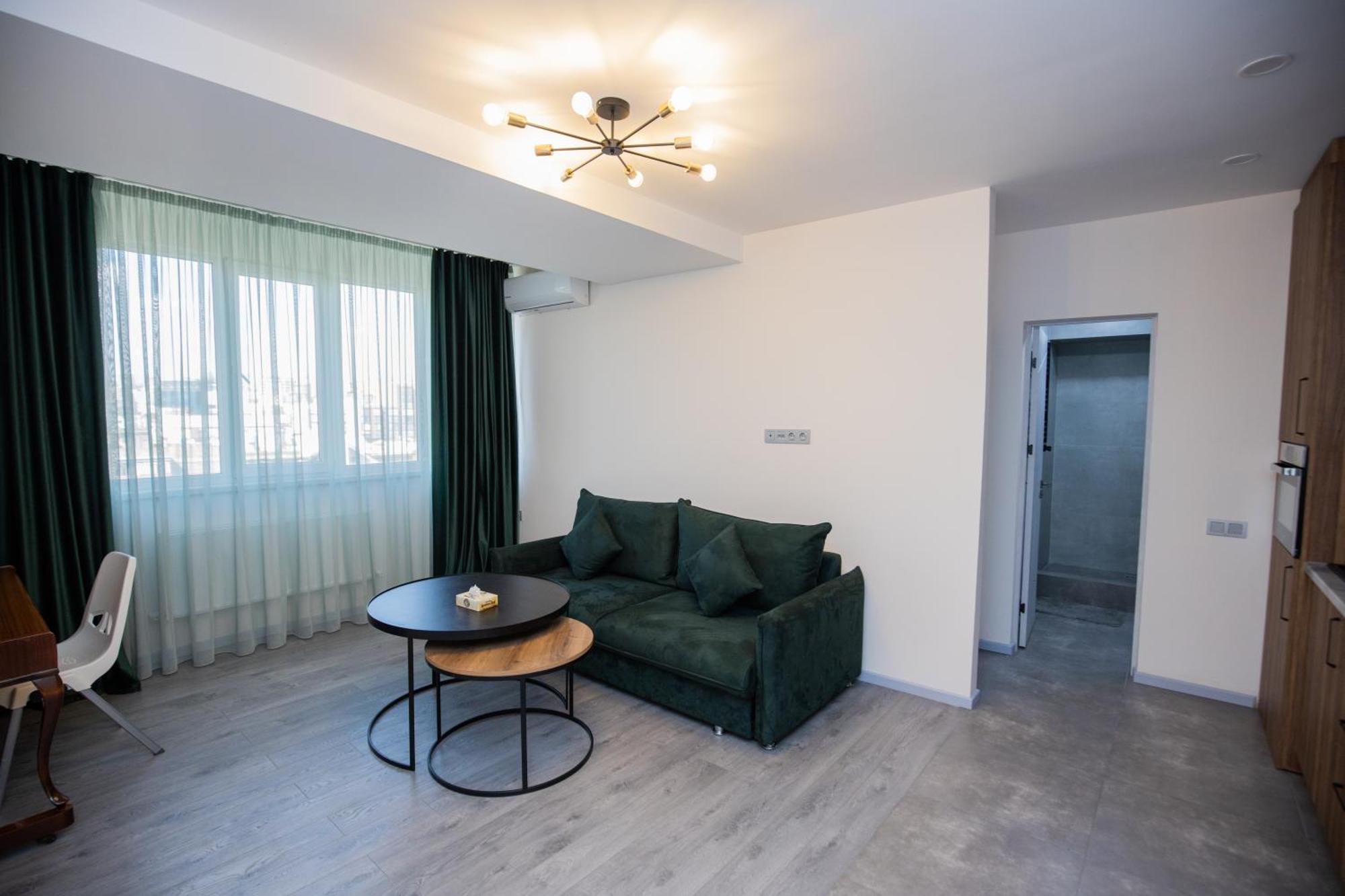 Yereone Hotel Apartment Γιερεβάν Εξωτερικό φωτογραφία