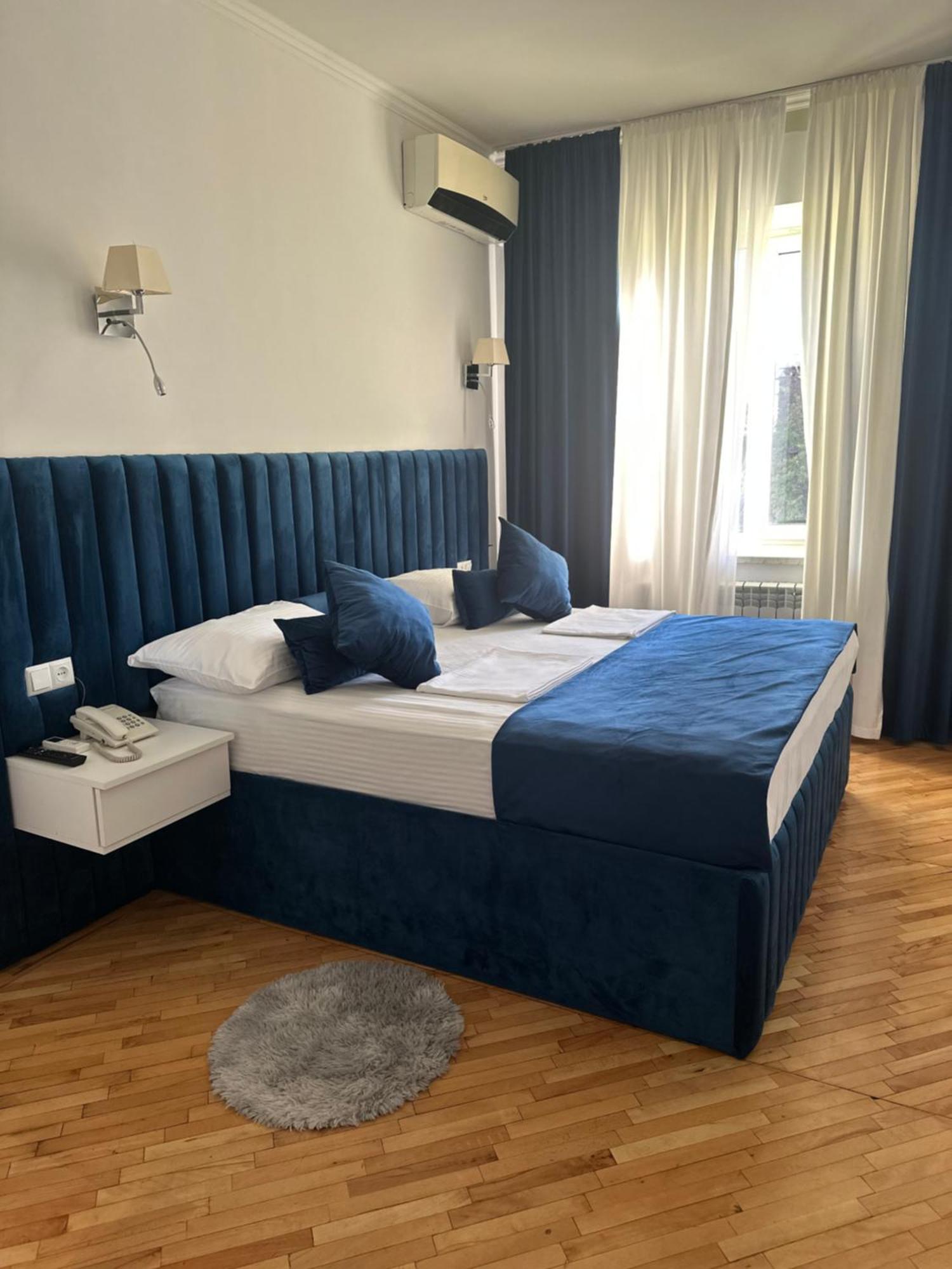 Yereone Hotel Apartment Γιερεβάν Εξωτερικό φωτογραφία